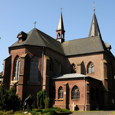 Elmpt-Kirche-vonOstenher