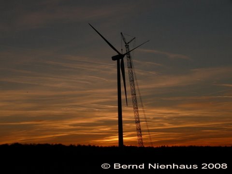 Windrad steht seit Febr 2008 Windrad im Oberkrüchtener Süden