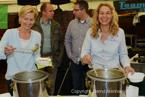 Dam-14-14-Samstag-Erbsensuppe