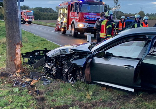 2023-10-19-Unfall B221-Felderhausen