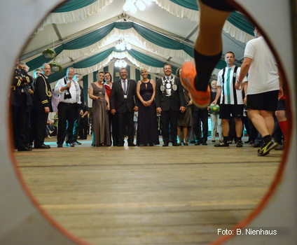 Ryth-15-26-Familienball